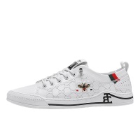 European station men's shoes autumn new versatile thin little bee white shoes men's casual breathable shoes