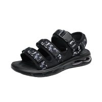 Sandals men 2022 summer new trend boys driving outdoor beach breathable non slip soft bottom sandals